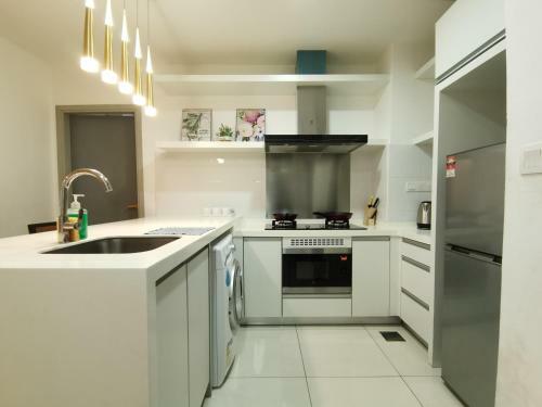 Apartamento Superb Snow White Theme ???????? Sutera Avenue 2 Bedroom