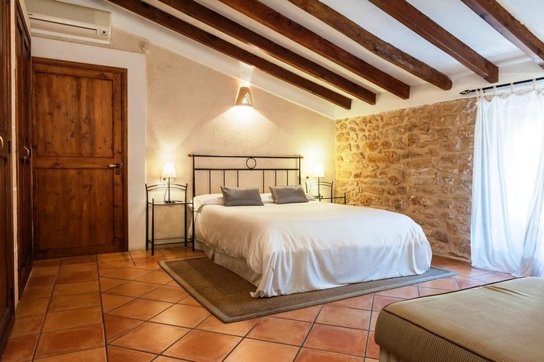 Can Sim� Petit Hotel