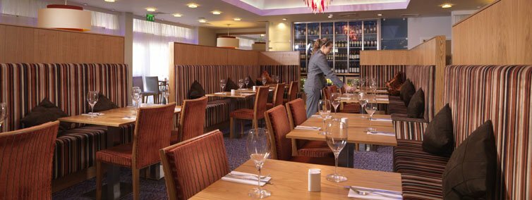 Hotel Thistle Cheltenham