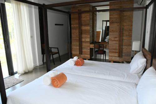 Villa Phuket Private Holiday Rental 3 Bedrooms