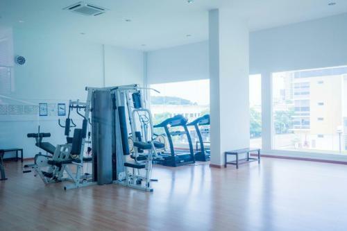 Apartamento Shawn Akademic Suites Pool View @ Mount Austin