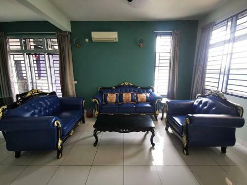 Villa Exotic Homestay-corner 2-storey Park View Bukit Indah