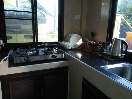 ???????????????????????????????????????3 Homes For Families Chiang Rai Stadium Gate 3