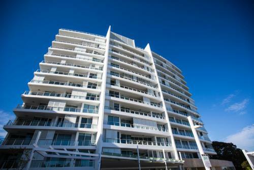 Luxury Apartment Overlooking Mandurah