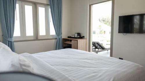 Hotel De Chaochom Hua Hin