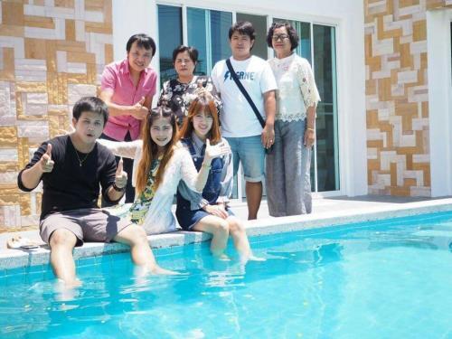 Villa ????????????? ????????? ?????? 3 ??????? ???????????????? 8-15 ??