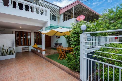 White Beach House Hua Hin 20 Second To The Beach