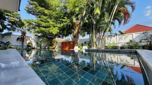 Zerene Garden Pool Villa