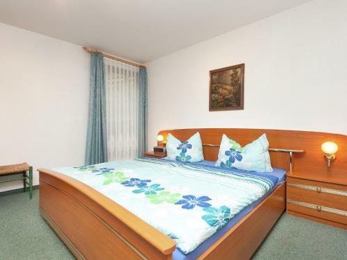 Big Holidayhome In Rubeland With Terrace