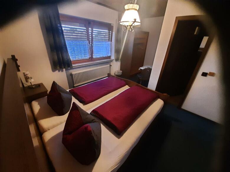 Hostal Gasthof Keller