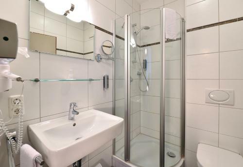 1a Business Hotel