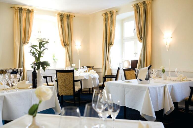 Hotel Schloss Reinach