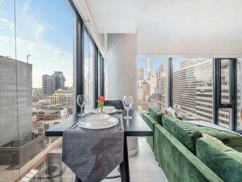 Apartamento Designer 1br + Study Suite In Coveted Yorkville