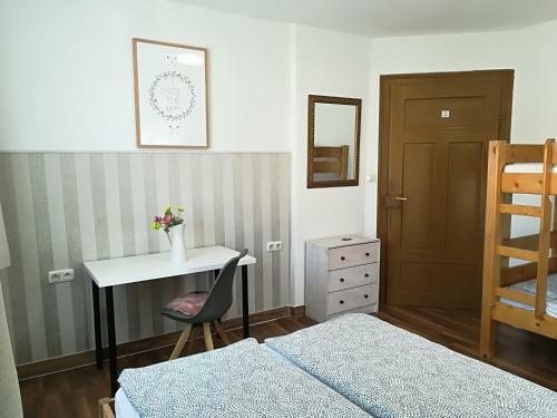 Hostal House L.a
