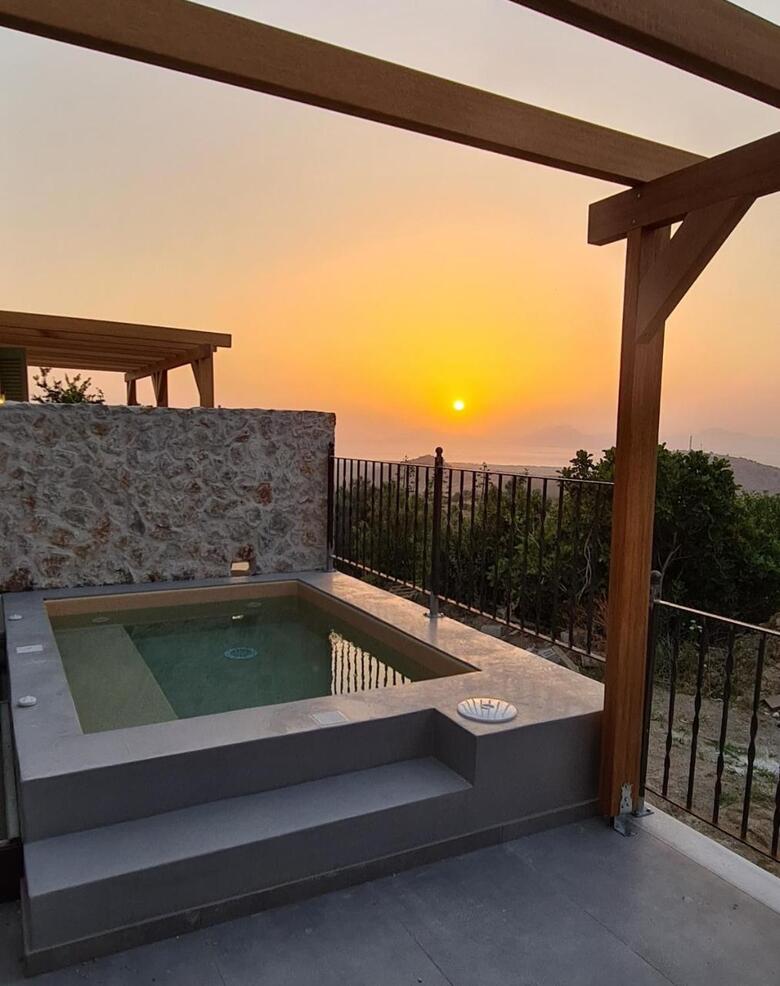 Villa Rosa Luxury Maisonettes