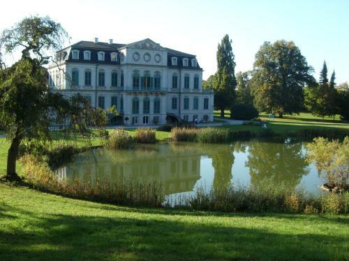 Hostal Guest House Pension Landhaus