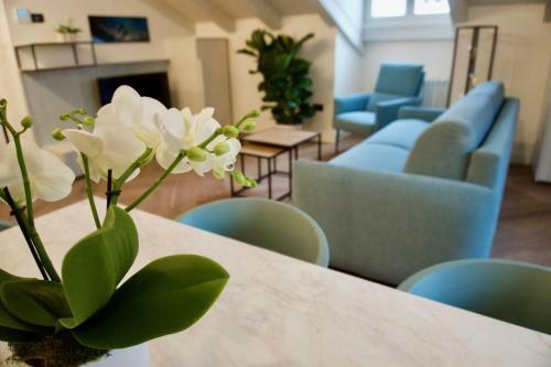 Casa Romano Suites