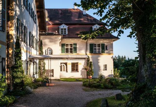 Biohotel Schlossgut Oberambach