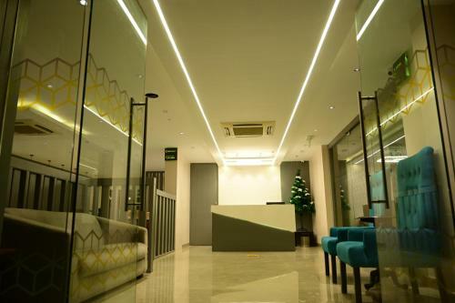 Hotel Sterling Keys By Tgi