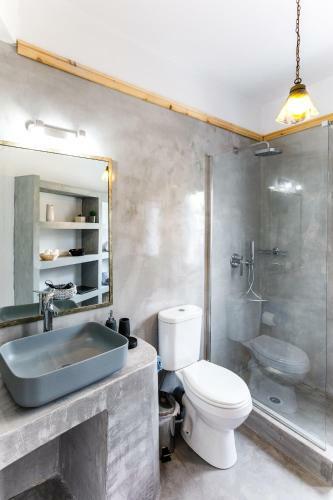 Arcana Santorini Villas, An Authentic Cycladic Experience