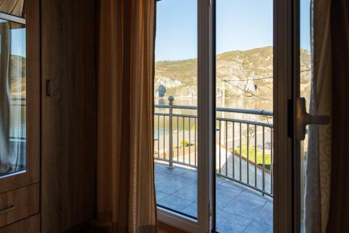 Apartamento Preno?i?te Jorgovan