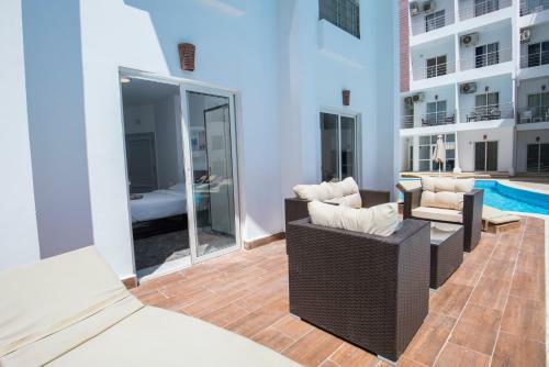 Aqua Palms Swim-up Apartment