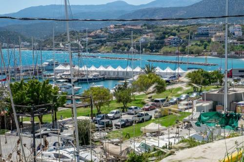 Luxury Apartment Marine View