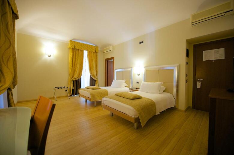 Best Western Crystal Palace Hotel