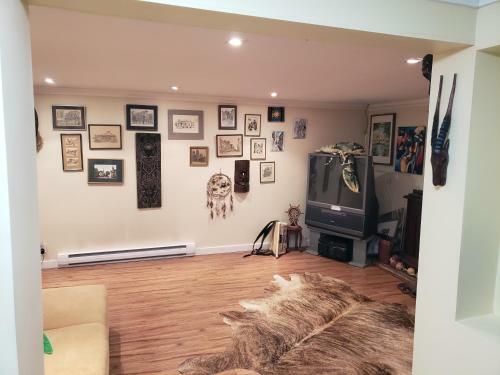 Apartamento Surrey Chic 2 Bdrm Basement Unit