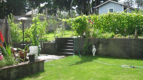 Apartamento Surrey Chic 2 Bdrm Basement Unit