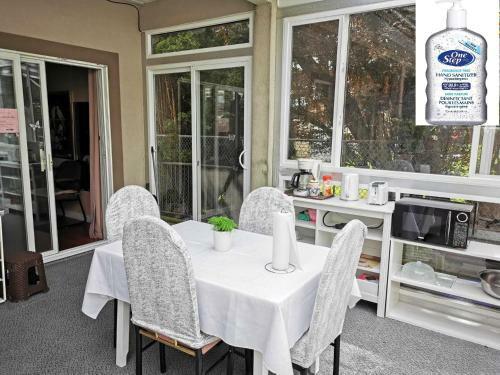 One Bedroom Suite For 5