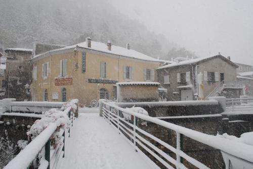 Hotel Auberge De L'eau Vive
