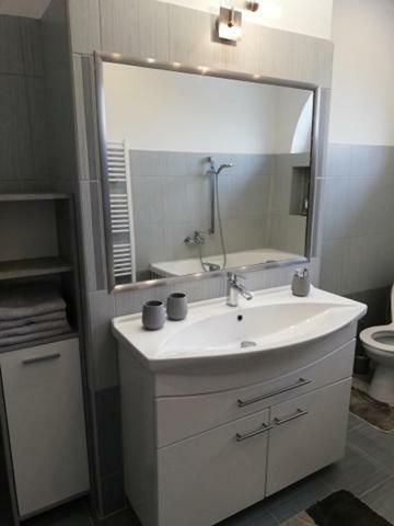 Apartm�ny Rosijo
