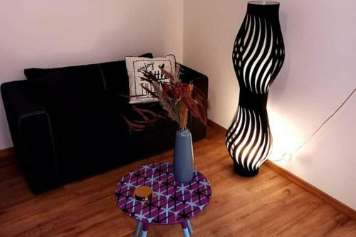 Elegant Studio Fully Furnished Apartment! @z�rich 4