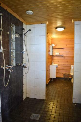 Puruvesi Holiday Villas, Kalliohovi