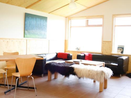 Hostal Brekkul�kur Guesthouse