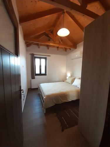 Old Village Apartment, Ximena And Emilios