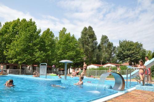Aqua Camp Mobilh�zak - Eur�pa Kemping Als��rs