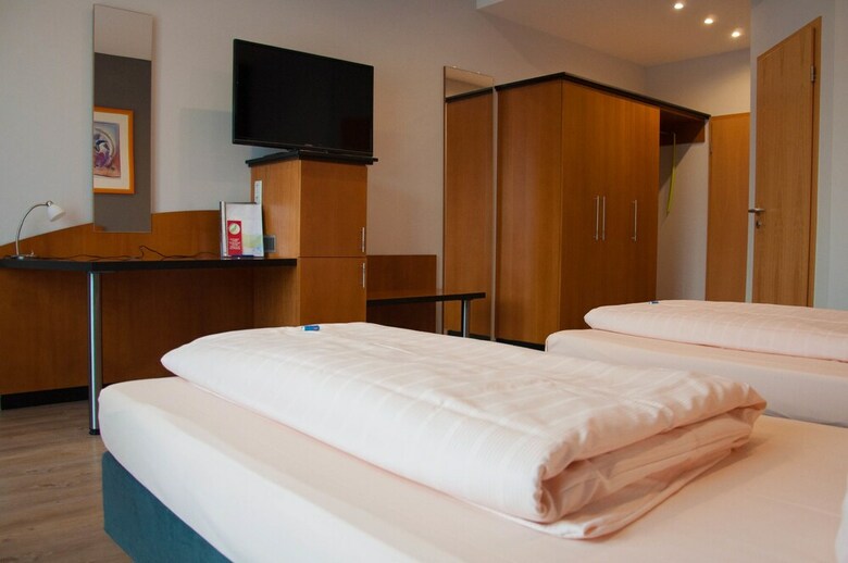 Hotel Stadt P�ttlingen