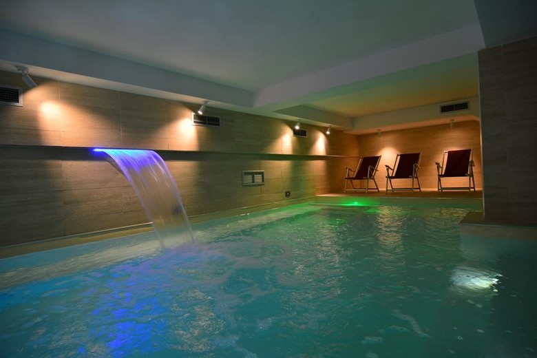 Te Stela Hotel