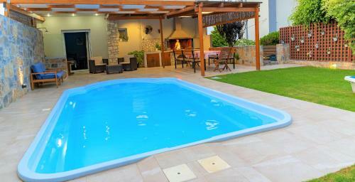 Villa Maria, A Cosy Villa Next To The Beach