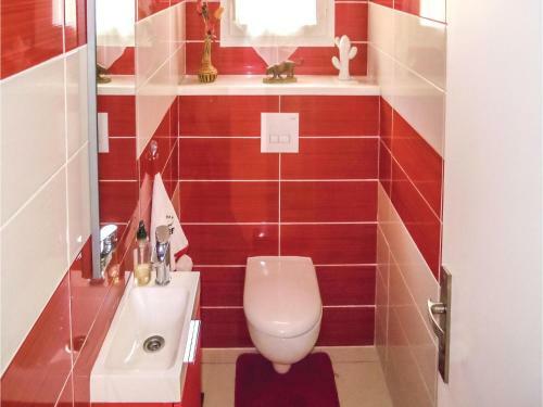 Holiday Home Savignac Les Eglises Rue Du Marchat