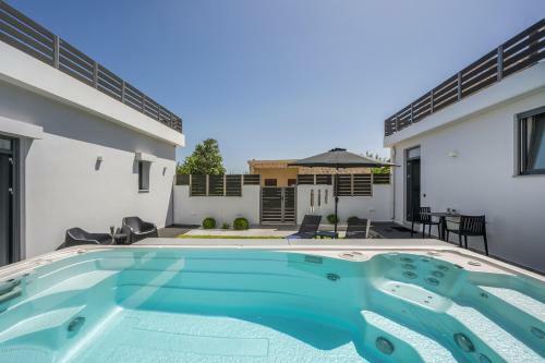 Nectar Luxury Residence