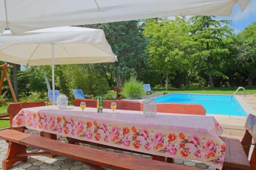 Hostal Aurora Holiday