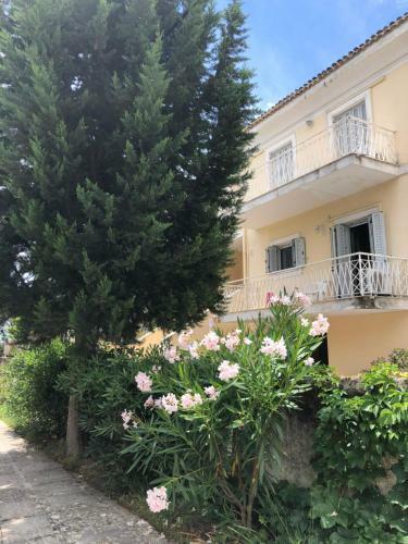 Apartamento Classy Lux Apt W/ Sea View, Garden, Parking