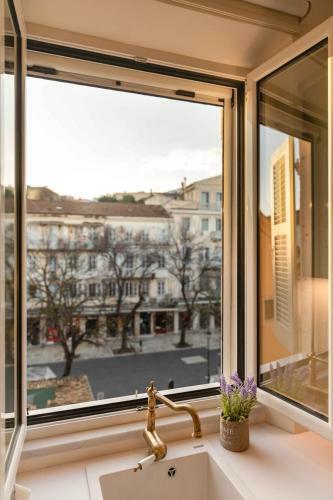 Apartamento Porta Reale Suite By Corfuescapes