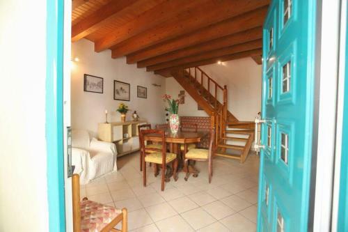 Almina Apartment