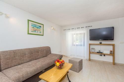 Holiday House Katica
