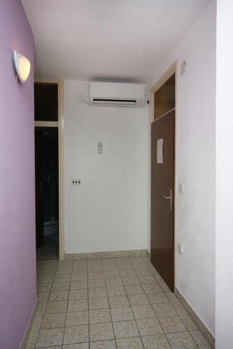 Apartments By The Sea Puntinak, Brac - 718