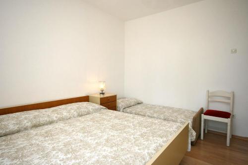 Apartments By The Sea Bilo, Primosten - 4190
